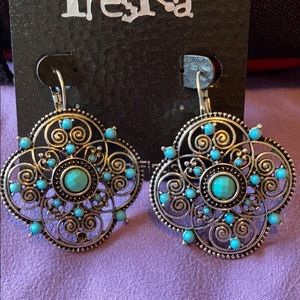 Silver & Turquoise dangle earrings